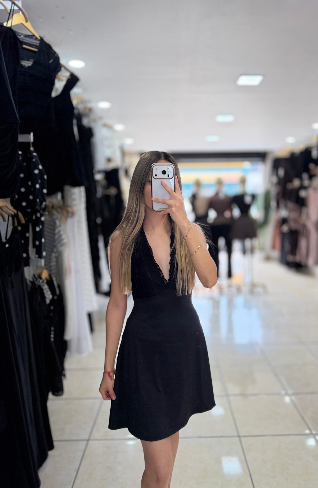 Vestido encaje