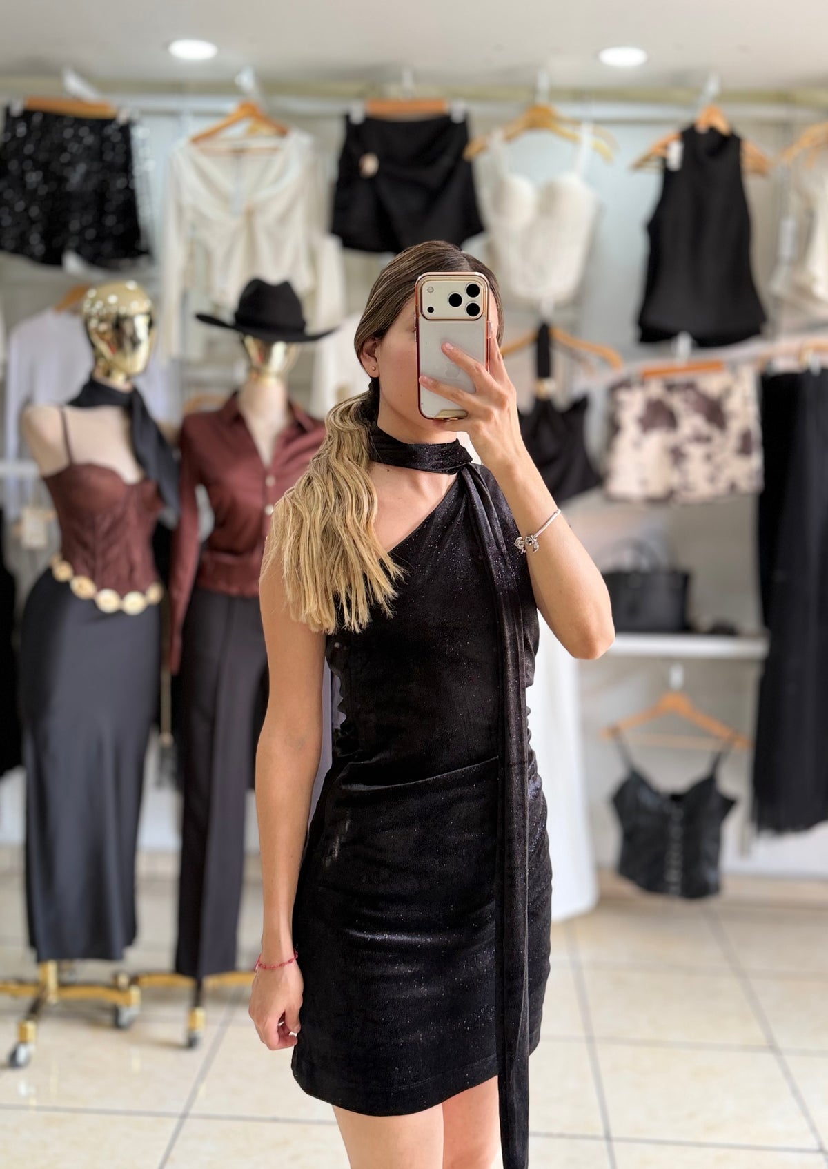 Vestido corbatín glow