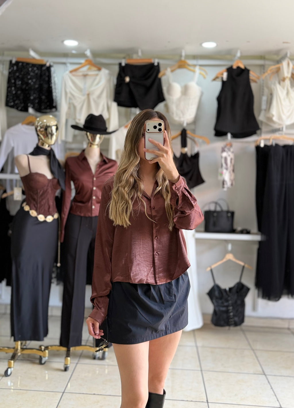 Blusa chic satin